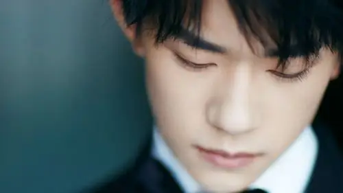 明星易烊千玺明星风尚壁纸