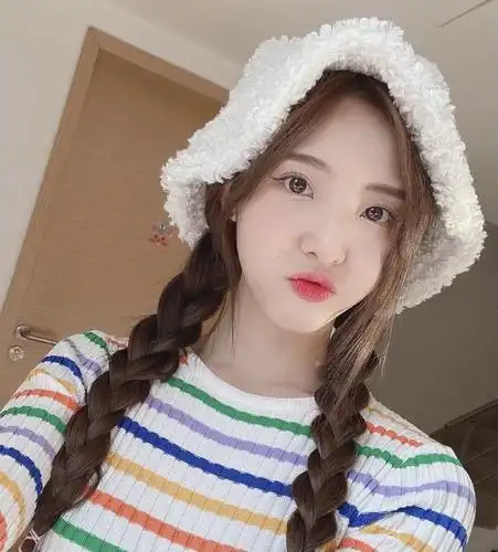 nene郑乃馨噘嘴篇