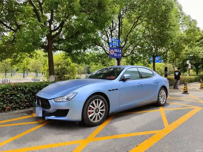 【冰蓝色】电光蓝车漆-爱卡汽车网论坛