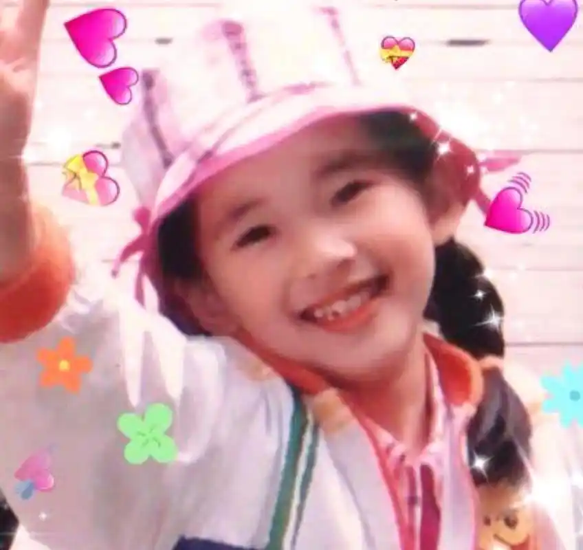 啊啊啊赵露思小时候真的好可爱啊![心]#赵露思