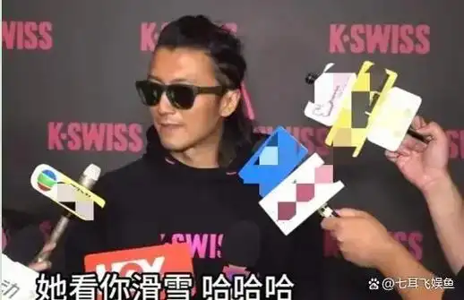 谢霆锋现身澳门素颜编发越来越像老爸谢贤提起王菲一脸笑意