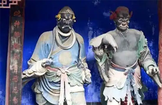 算命先生算定男子要死,做好事获得延寿,答谢鬼差却害他挨打|刘相|官差