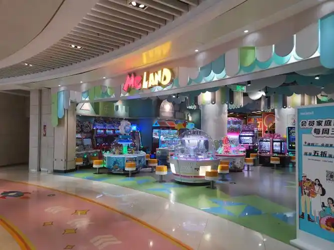 布吉万象汇meland. 	 地铁5号线百鸽笼站c出口. 在万象汇4楼的尽头.