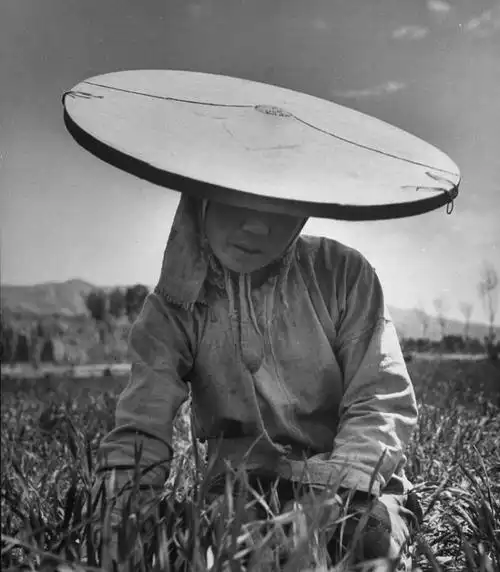 珍贵的历史老照片1947年西宁人物影像