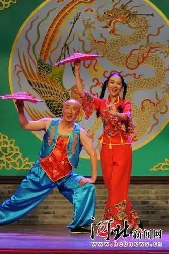 东北二人转小帽(唱词加视频)