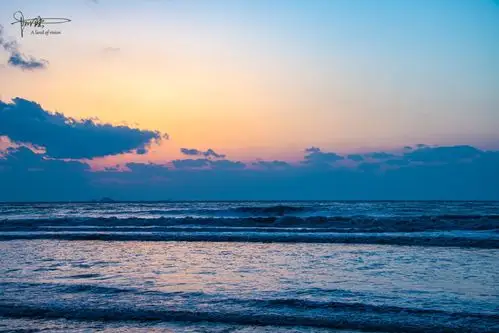 清晨的海边,总有着摄影师舍不得错过的好风光-搜狐大视野-搜狐新闻