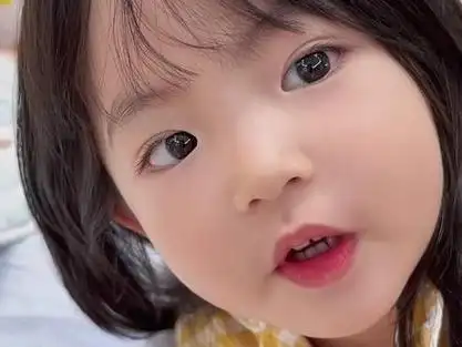 嘻嘻圆又圆妈妈露脸_妹妹圆圆的脸蛋_圆圆的笑脸 - 抖音