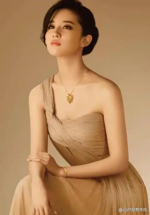 "神仙姐姐"刘亦菲的上位史:她的故事其实远比你想象得更加心酸