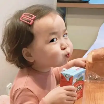 高清超火的卖萌可爱小女孩头像图片
