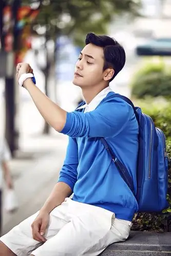 精彩图集-陈伟霆个人官方网站