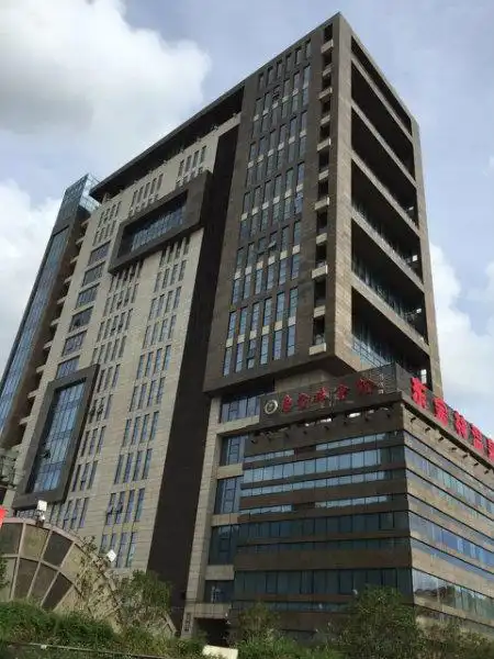 云顶国际商业广场,浦东6号线成山路旁精装修1000平整层