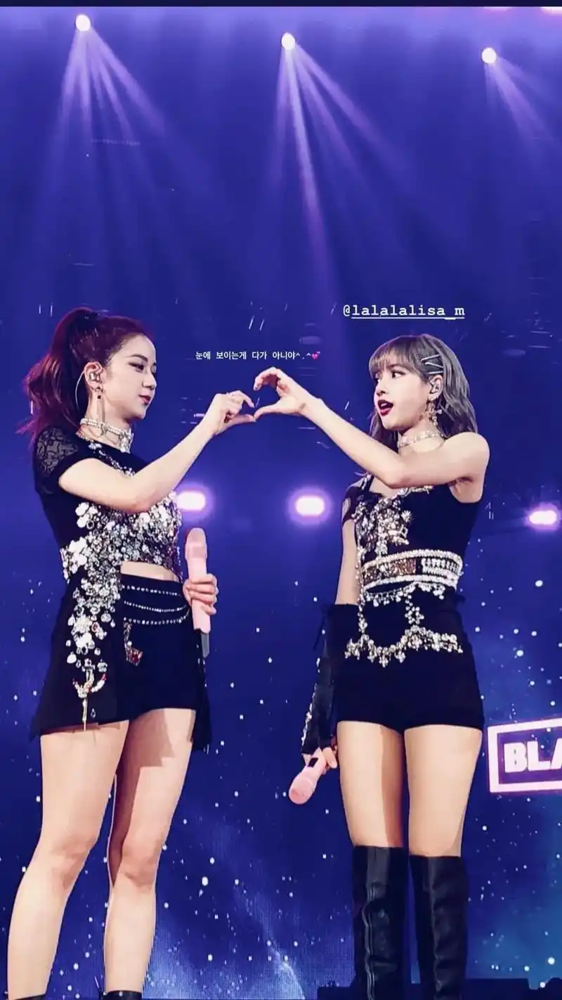 jisoo#lisa #荔枝  q.请告诉我们有效的"韩语 - 抖音