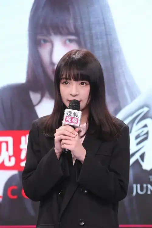 snh48-张语格饰演女主夏诗涵