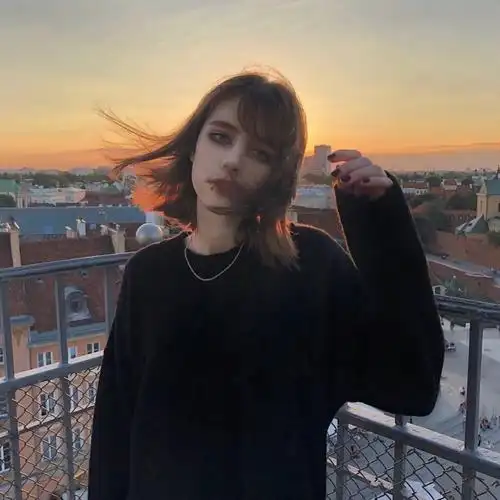 ins风.女生头像.记得关注哦.