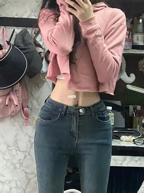 欧阳春晓沙漏腰yyds