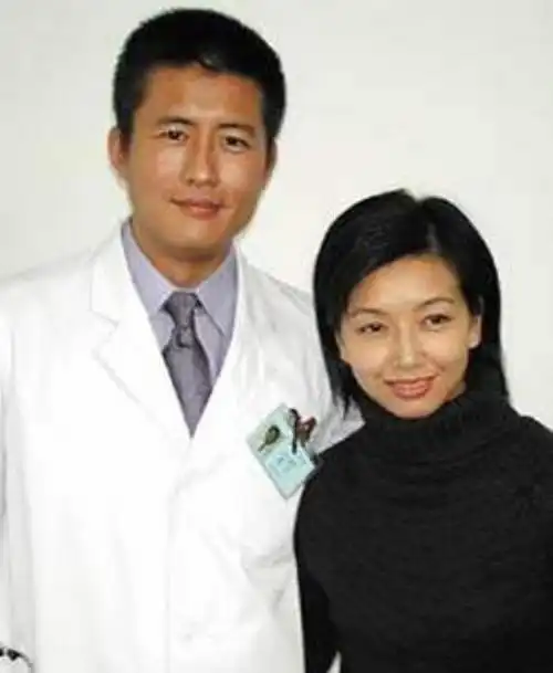 演员田小洁:出道22年低调零绯闻,对江珊一见倾心,待继女如亲生