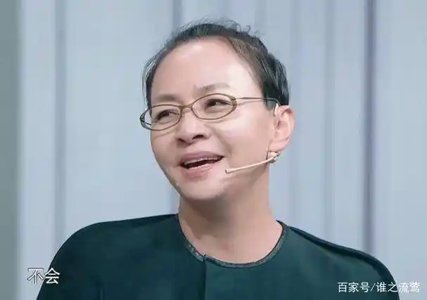 原创2006年春晚赵本山严重失误宋丹丹用只一招瞒过了观众