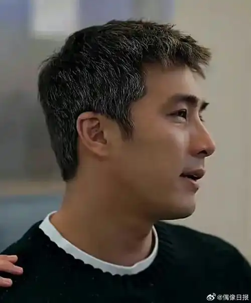 把贺军翔看成邱泽