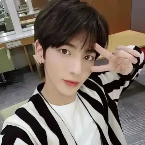 4k头像云的那端是你的微笑