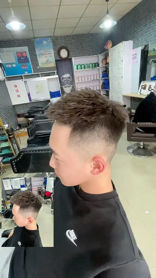 男生吃土也要常试的发型,锡纸飞机头