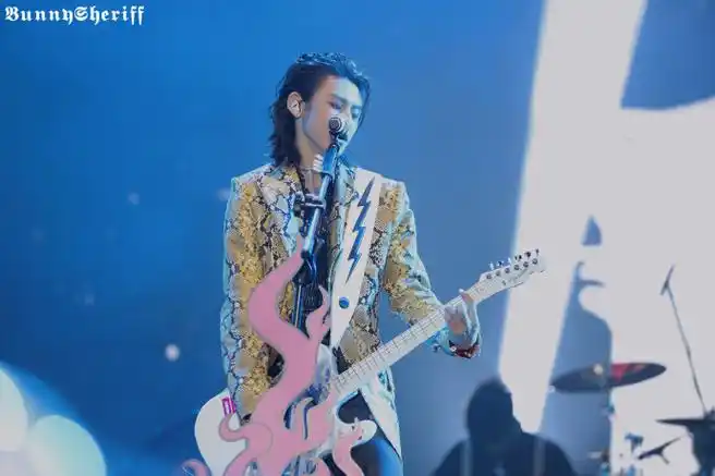 小鬼王琳凯超话97#小鬼音乐节喊话泰裤辣#230429成都元气森林@小鬼