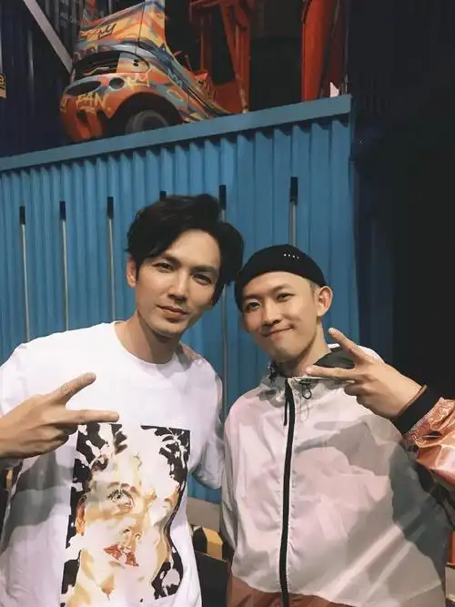 钟汉良这就是街舞3##钟汉良锦心似玉