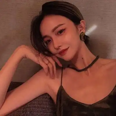 沐糖/性感高冷御姐范的女生图/请_女生头像_我要个性网