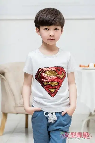 男宝宝锅盖头和蘑菇头一样不 男宝宝西瓜头后面怎么剪(4)_发型师姐
