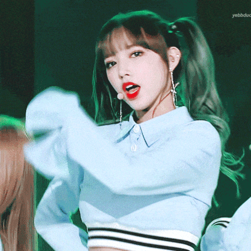 一曲《bad girl good girl》回忆杀~中有王霏霏,孟佳以30 的轻熟年龄