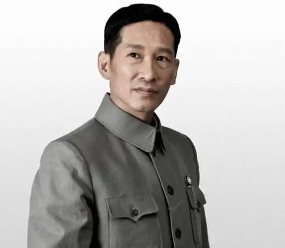 但事实上,王劲松先生近年来扮演了多种角色.