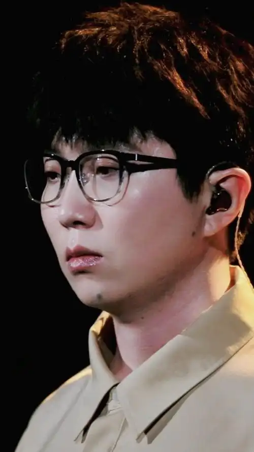 毛不易央视818晚会彩排路透#影剧星追综的微博视频