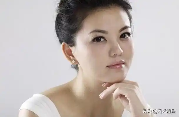 李湘近照曝光戴千万名表(李湘戴101万元的项链)1