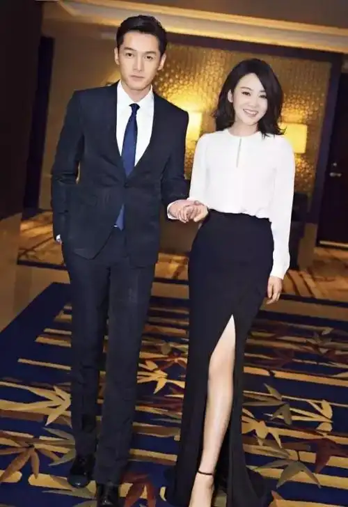 四十六岁美如花, 一靠发型二靠穿|闫妮|胡歌|发型_新浪新闻