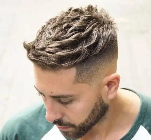 50款男士时尚潮男发型够你帅足365天