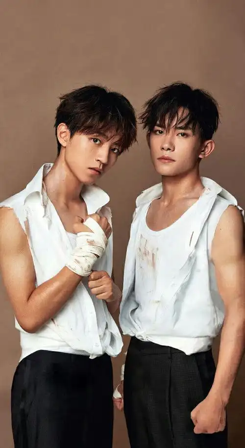 提前祝自己生日快乐吧……也希望大家都快乐~~~ #红尘往昔##千凯##凯