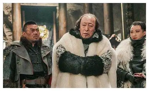 真实的座山雕多厉害?15岁开始作恶,70多岁被抓,最后怎么栽的?