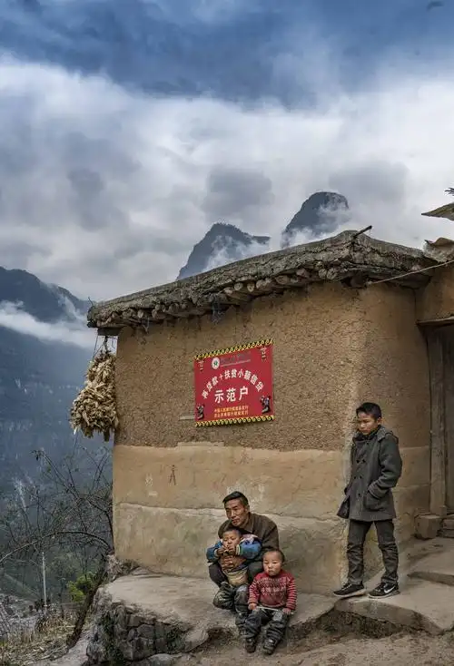 赵鹏-四川大凉山(2017.11)