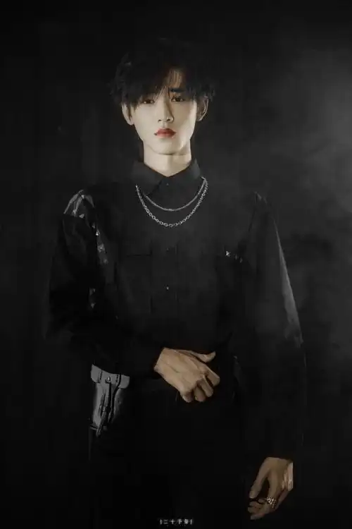 霸道总裁宋亚轩西装 - 堆糖,美图壁纸兴趣社区