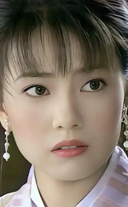 高圆圆《天下第一》饰柳生飘絮