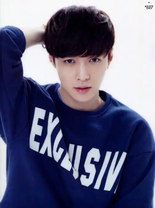 exo 张艺兴lay
