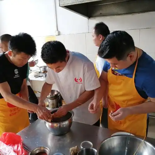 煌旗小吃培训会退款吗