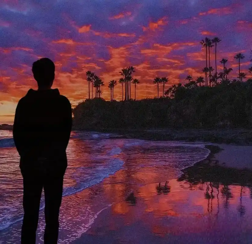 绝美#肖战 #肖战背影 @肖战 @抖音小助手 - 抖音