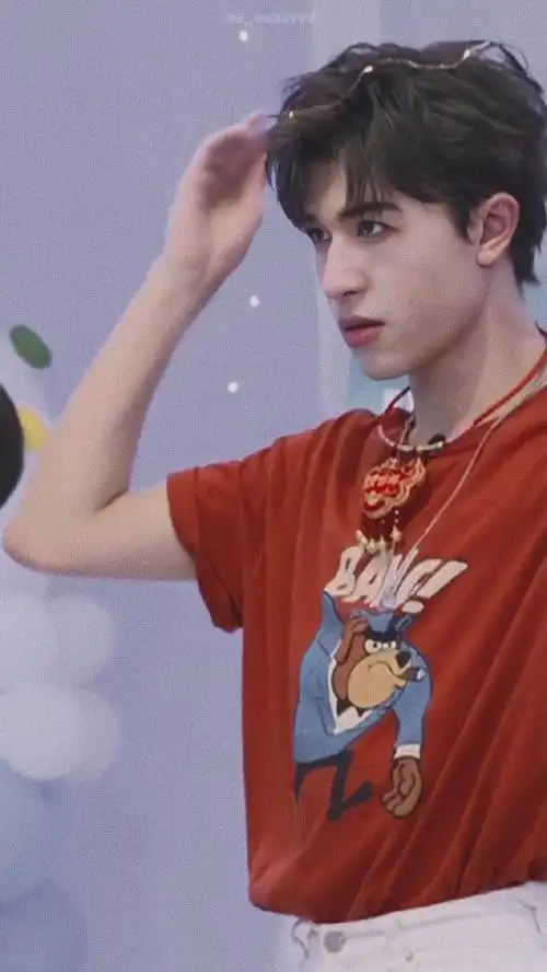 尹浩宇[超话]# 0803|截修4p 是西域来的. 来自s_sonnyyy - 微博