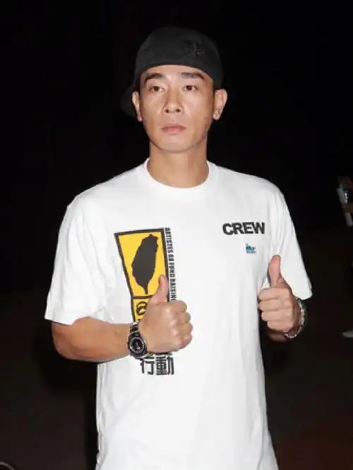 盘点那些超香港男演员陈小春