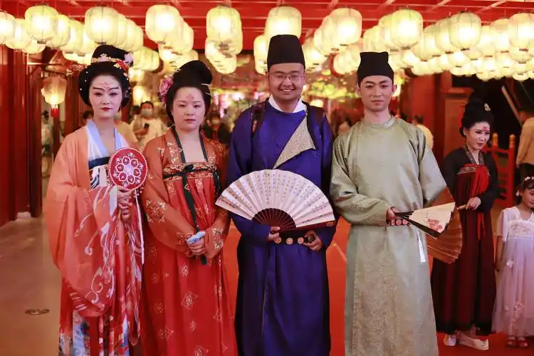 打卡「长安十二时辰主题街区」是种怎样的体验? - 知乎