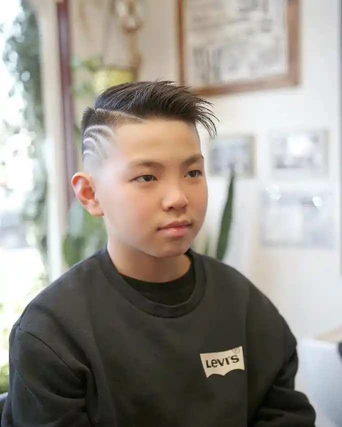 小男孩发型别乱剪,最帅还是这4种,妈妈们快快收藏吧