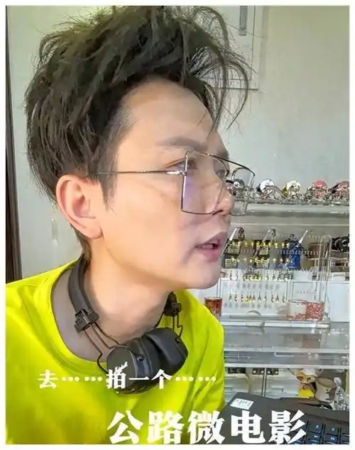 德云社孟鹤堂专场绽放热情投身微电影当红演员抖不停