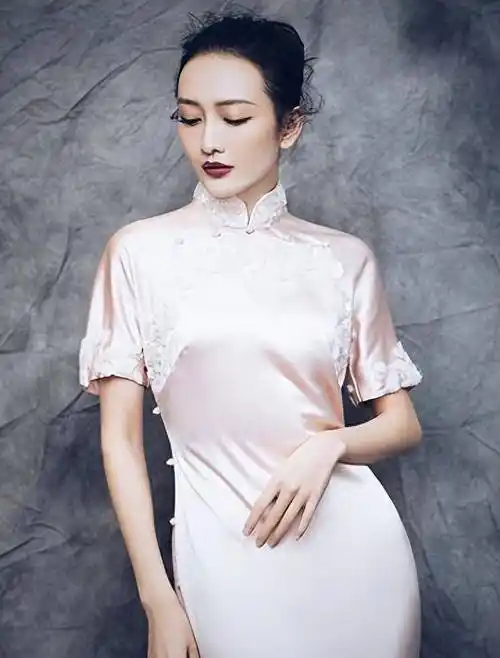 民国旗袍秀王鸥的身材,优雅的曲线惊艳众人!_时尚_人们_气质