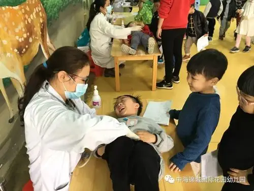 健康呵护快乐成长中海锦城幼儿园体检活动
