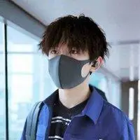 大波浪和锡纸烫情侣头像【点击鼠标右键下载】